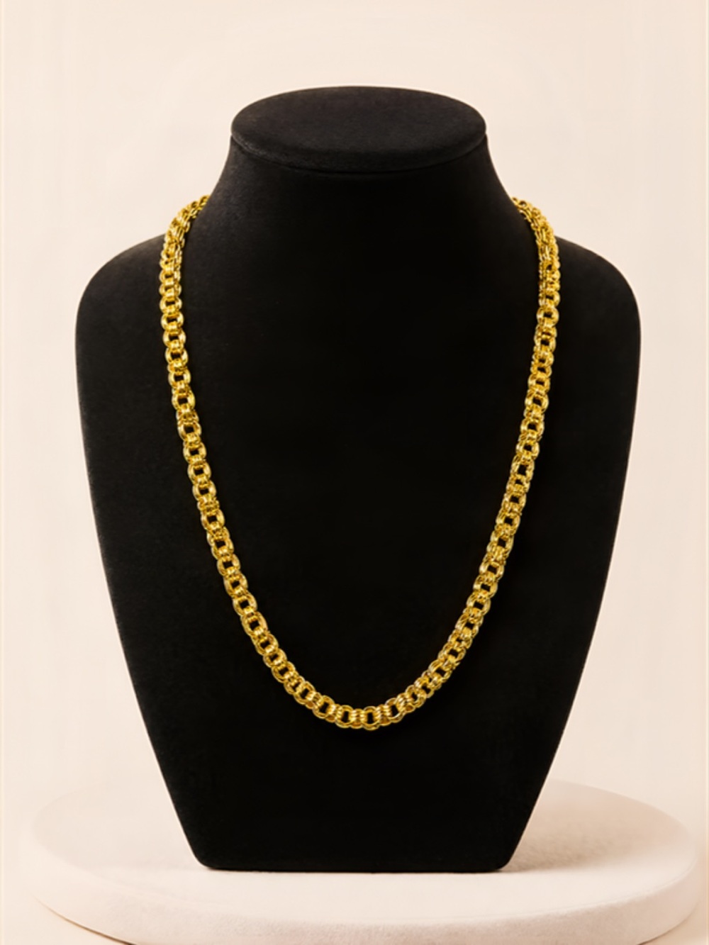 Vintage Monet Heavy Triple Link Rolo Chain Necklace 1862